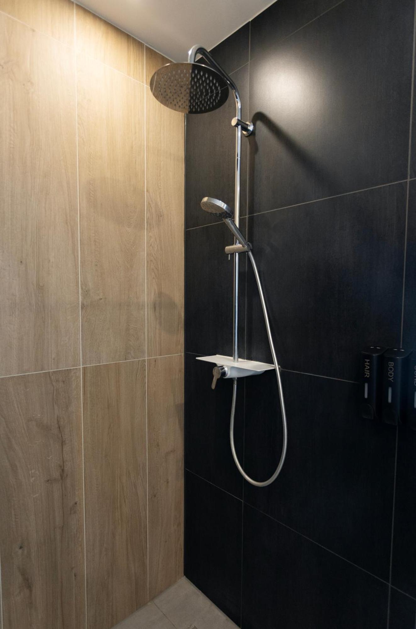 Huge Apartment With Sauna And Free Parking Duisburg Exterior foto